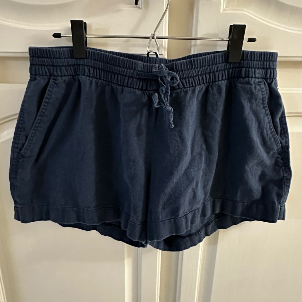 Old Navy linen blend shorts